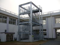浅羽南小学校避難タワー
